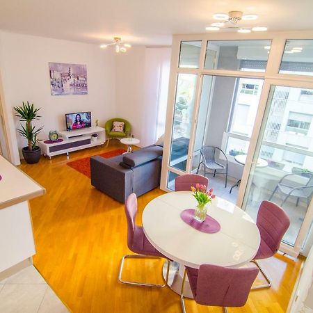 Split Apartment Sinisa Exteriör bild