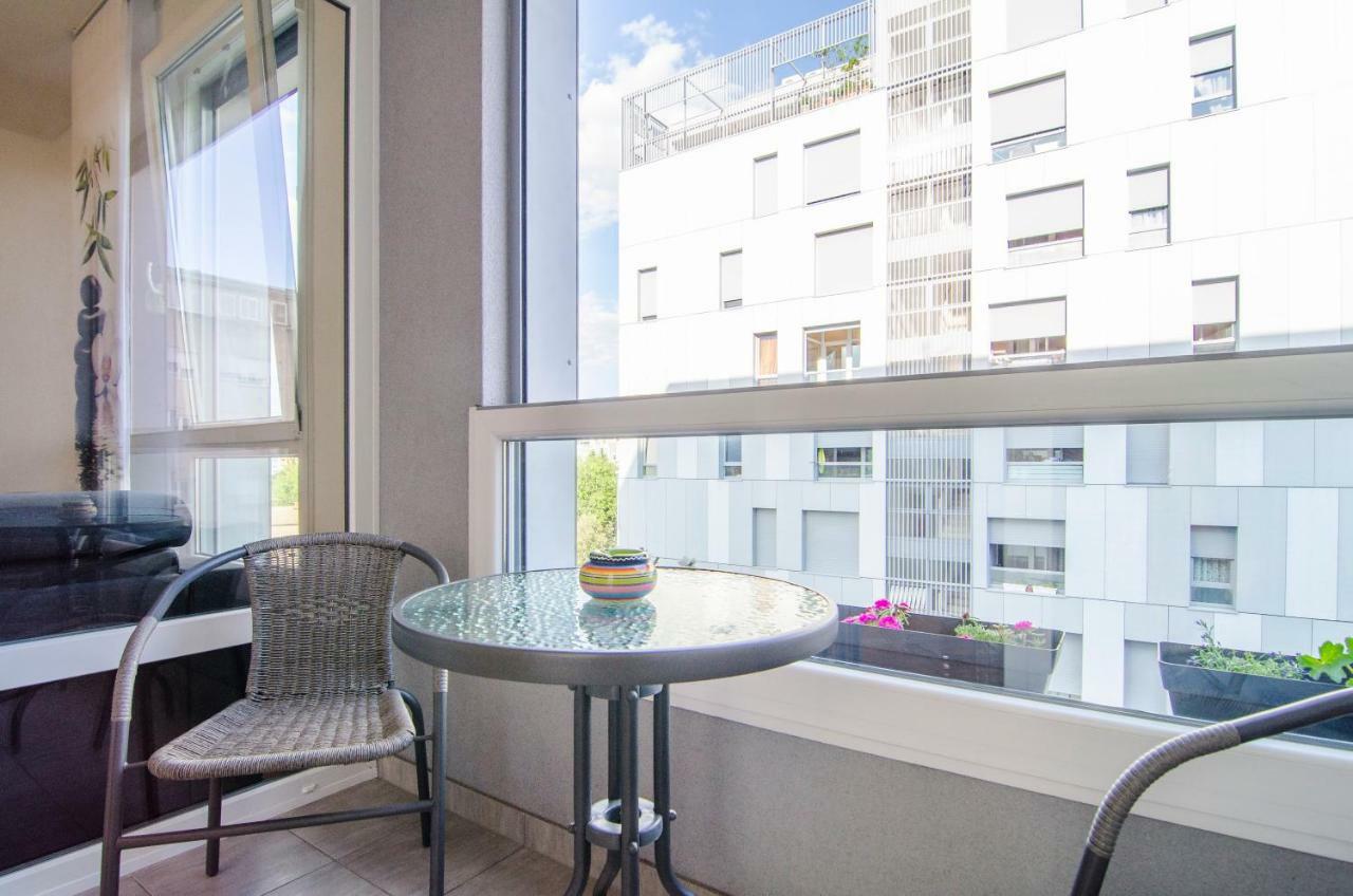 Split Apartment Sinisa Exteriör bild