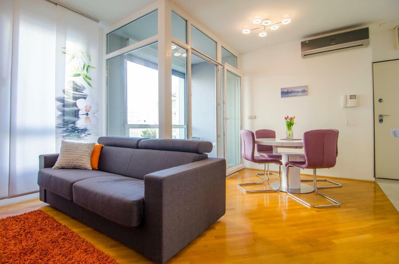 Split Apartment Sinisa Exteriör bild